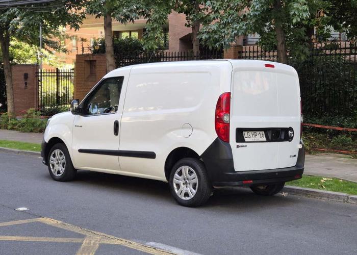 RAM VAN 1000 DIESEL 2019