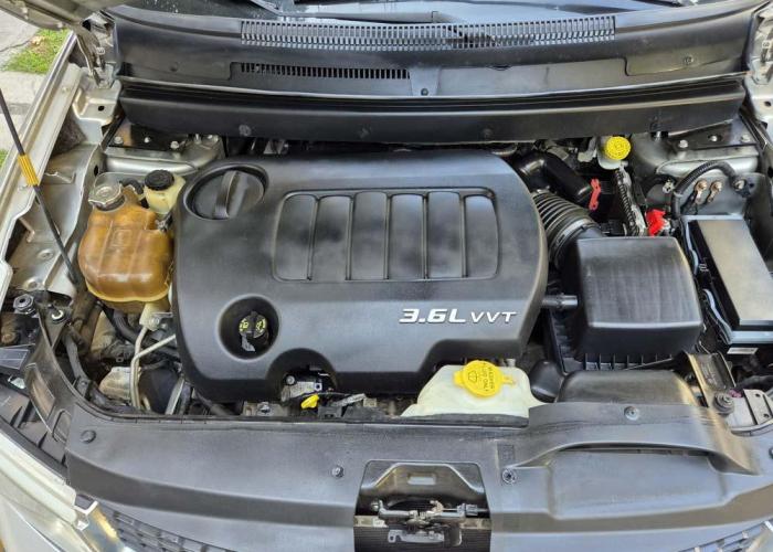 DODGGE JOURNEY 3.6 SXT 2012