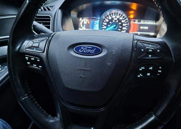 FORD EXPLORER XLT 4x4 2017